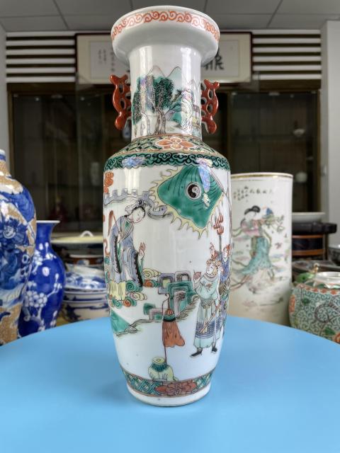 古玩陶瓷晚清五彩人物紋棒槌瓶拍賣，當前價格5000元