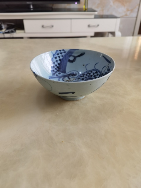 古玩陶瓷清中龍紋青花碗拍賣,當前價格1300元