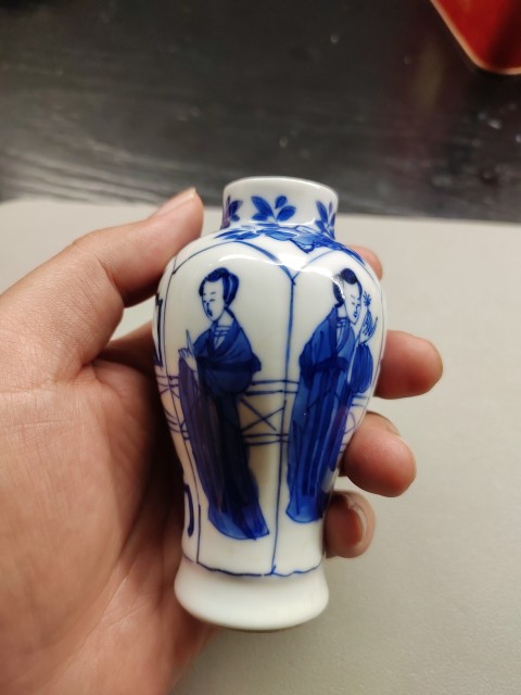 古玩陶瓷青花侍女圖瓶拍賣，當前價格4200元