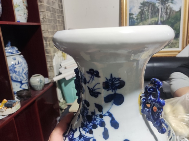 古玩陶瓷博古圖青花瓶拍賣，當前價格6666元