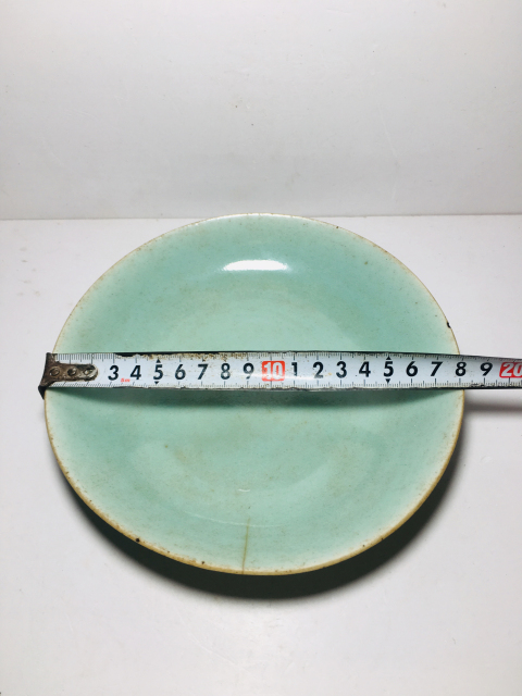 古玩陶瓷豆青釉盤拍賣,當前價格199元