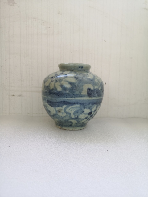 古玩陶瓷青花留白花卉紋罐拍賣,當前價格680元