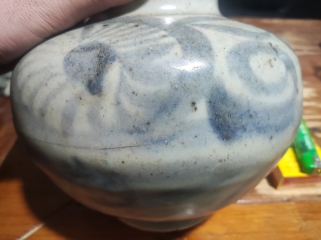 古玩陶瓷明末清初花卉紋青花罐拍賣，當前價格868元