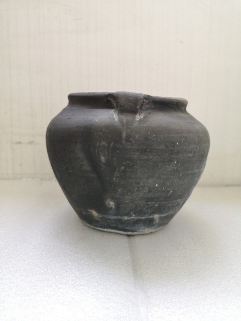 古玩陶瓷黑陶雙系罐拍賣,當(dāng)前價格450元