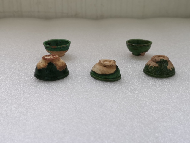 古玩陶瓷北方窯口綠釉小杯拍賣，當前價格580元