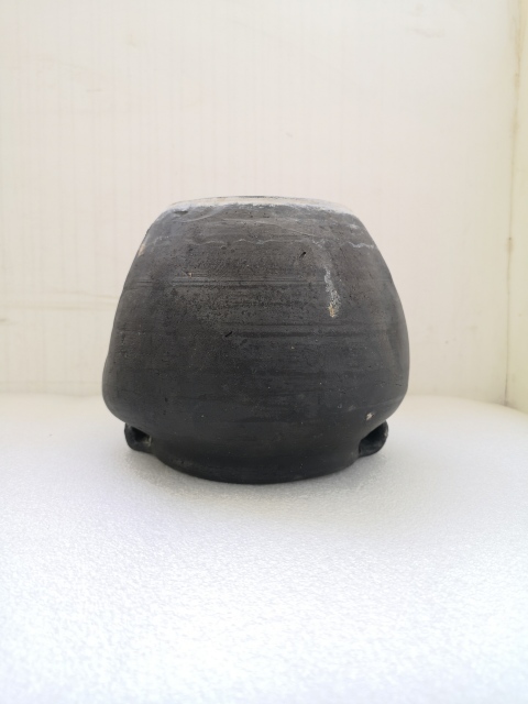 古玩陶瓷黑陶雙系罐拍賣,當(dāng)前價格450元