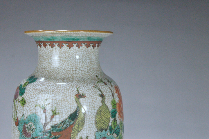 古玩陶瓷民國·哥釉五彩富貴呈祥燈籠瓶拍賣，當前價格3999元