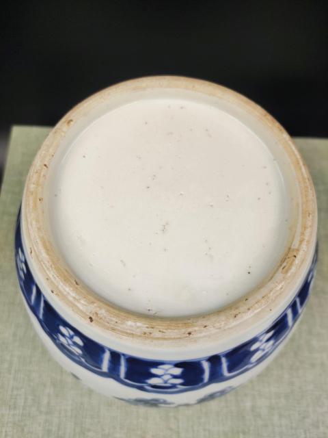 古玩陶瓷康熙花間壽太白罐拍賣，當(dāng)前價(jià)格26800元
