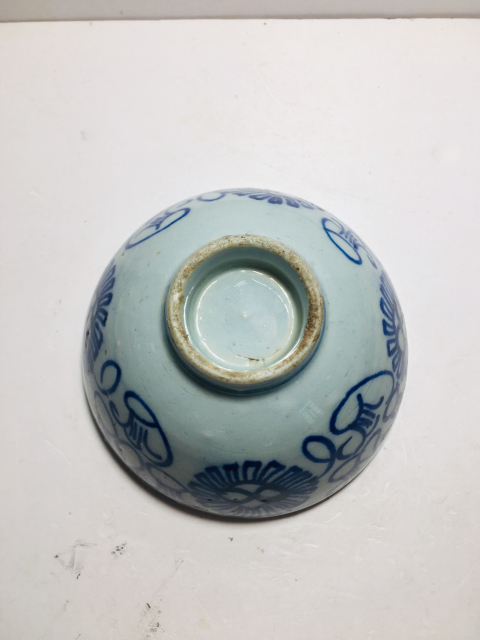古玩陶瓷（清中早期）青花花卉紋碗拍賣，當前價格0元