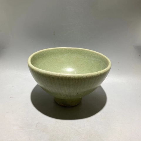 古玩陶瓷宋元:金繕龍泉碗拍賣,當前價格1980元