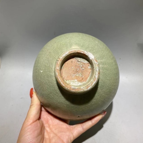 古玩陶瓷宋元:金繕龍泉碗拍賣,當前價格1980元