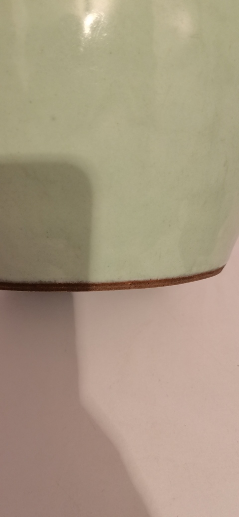 古玩陶瓷豆青釉青花福字紋罐拍賣(mài)，當(dāng)前價(jià)格19000元