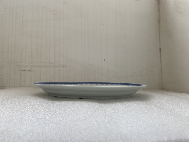 古玩陶瓷青花印山水樓閣紋長盤拍賣，當前價格398元