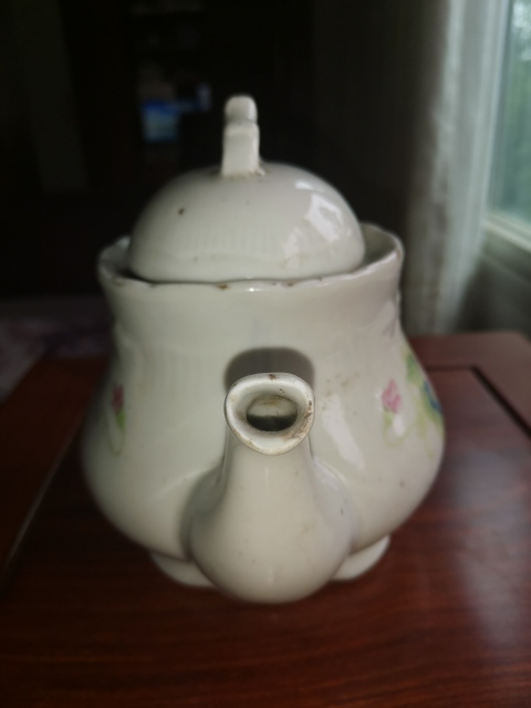 古玩陶瓷花卉紋執壺拍賣,當前價格450元