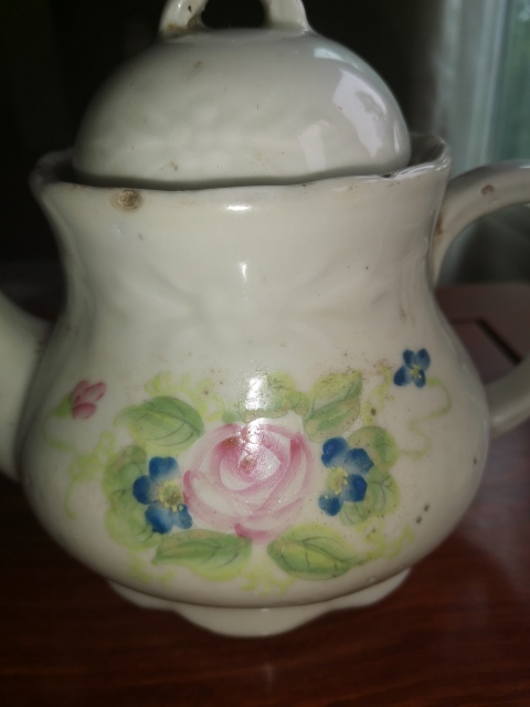 古玩陶瓷花卉紋執壺拍賣,當前價格450元