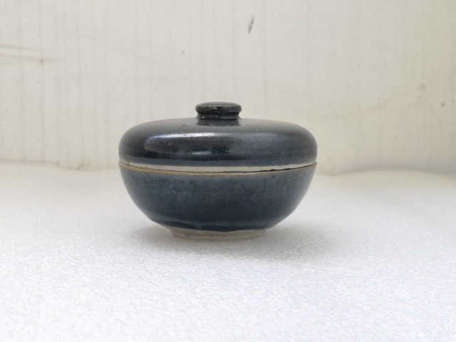 明末清初磁州窯黑釉蓋盒拍賣，當前價格450元