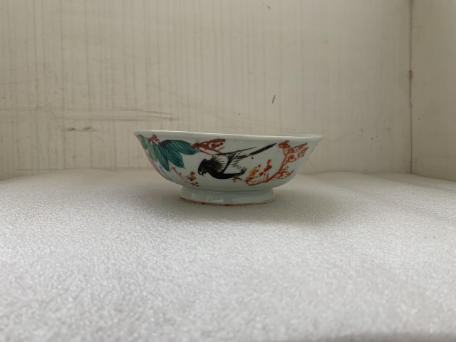 古玩陶瓷粉彩花鳥詩紋海棠口碗拍賣，當前價格298元
