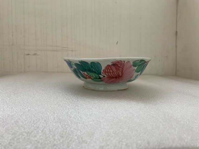 古玩陶瓷粉彩花鳥詩紋海棠口碗拍賣，當前價格298元