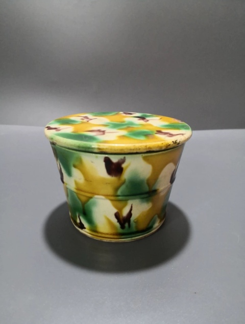 古玩陶瓷清·三彩蓋缸（全品）蒙城縣博物館同款拍賣，當前價格2600元