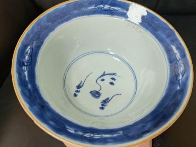 古玩陶瓷青花龍鳳紋折沿碗拍賣,當前價格3588元