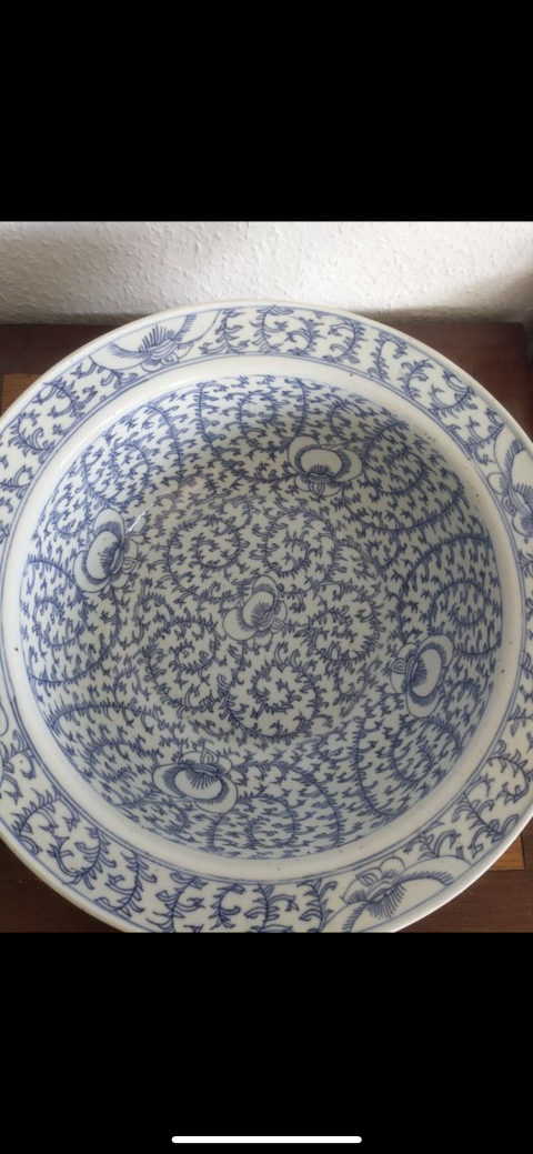 古玩陶瓷青花淡描花卉紋折沿盆拍賣,當前價格6000元