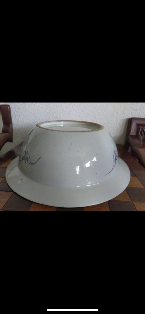古玩陶瓷青花淡描花卉紋折沿盆拍賣,當前價格6000元