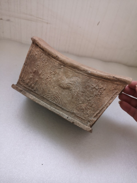 古玩陶瓷動物紋壽字陶枕拍賣,當(dāng)前價格850元