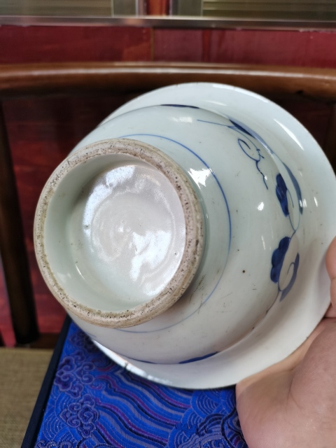 古玩陶瓷【已售】精美大碗】晚清民國花卉紋青花碗拍賣,當前價格550元
