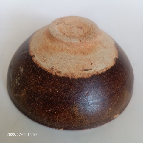 古玩陶瓷宋末元初吉州窯褐釉花卉紋盞拍賣,當前價格1666元