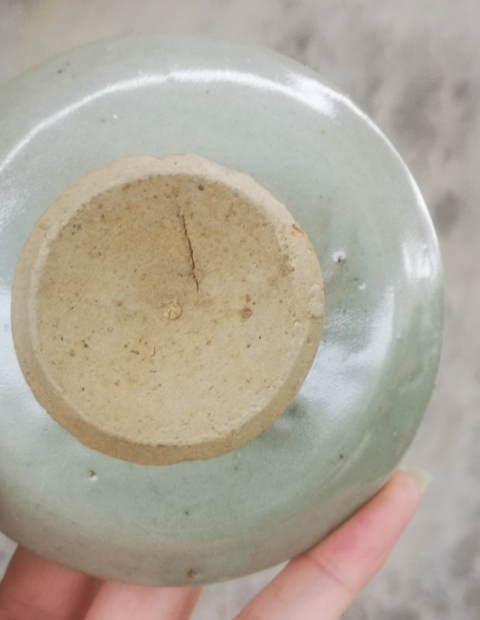 古玩陶瓷龍泉窯青瓷刻壽字托盤拍賣,當前價格999元