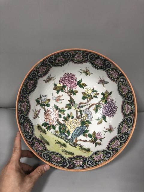 古玩陶瓷平臺保真花鳥蝶紋彩繪大碗拍賣，當(dāng)前價格2600元