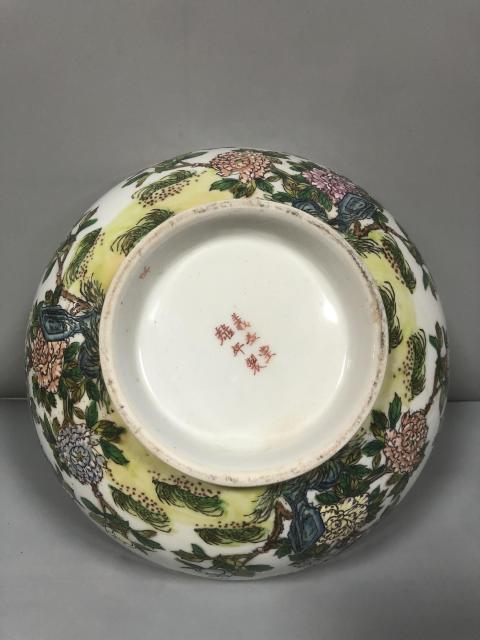 古玩陶瓷平臺保真花鳥蝶紋彩繪大碗拍賣，當(dāng)前價格2600元