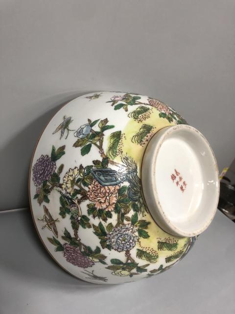 古玩陶瓷平臺保真花鳥蝶紋彩繪大碗拍賣，當(dāng)前價格2600元