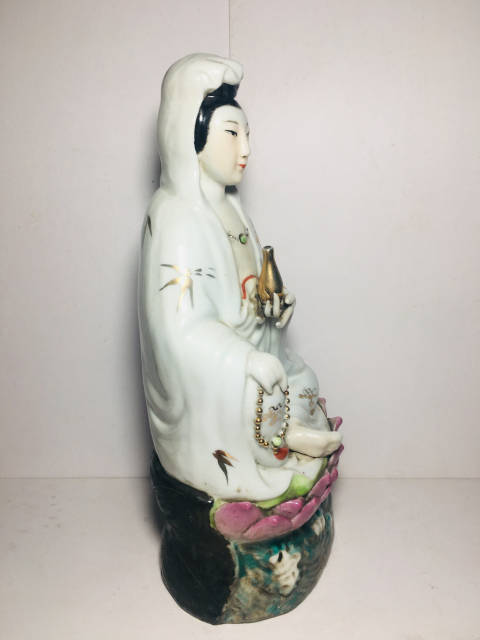 古玩陶瓷觀音塑像拍賣,當前價格0元