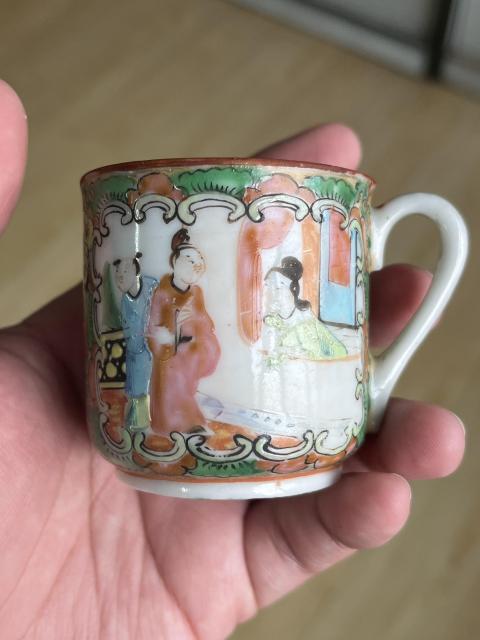 古玩陶瓷廣彩人物花鳥蝶紋執(zhí)杯3只拍賣,當(dāng)前價(jià)格1200元