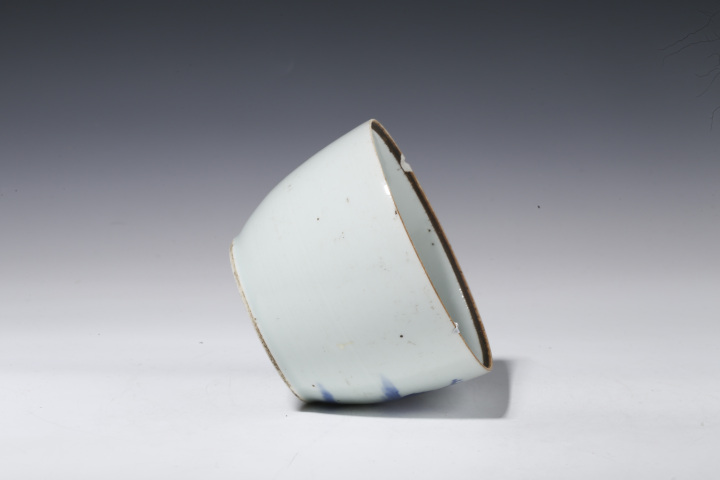 古玩陶瓷晚清·青花人物博弈圖蓋缸拍賣，當前價格2900元