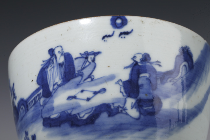 古玩陶瓷晚清·青花人物博弈圖蓋缸拍賣，當前價格2900元