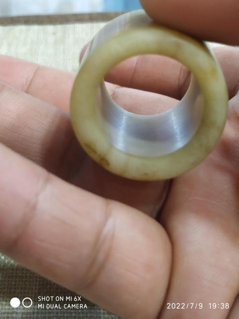 古玩玉器晚清玉扳指拍賣,當(dāng)前價(jià)格1688元