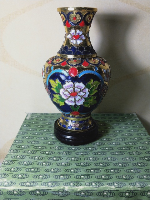 古玩陶瓷景泰藍掐絲琺瑯彩瓶{一對}拍賣,當前價格286元