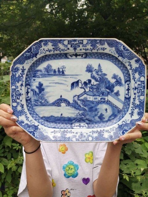 古玩陶瓷6448】清乾隆 青花山水樓閣高士圖長方盤拍賣,當前價格3900元