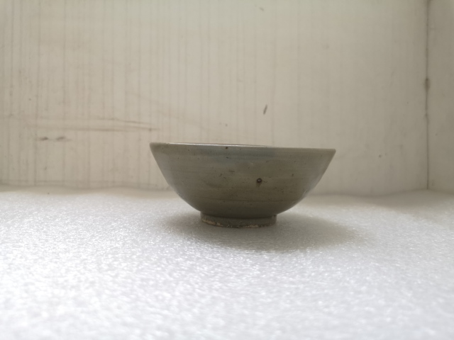 古玩陶瓷龍泉窯青瓷碗拍賣,當前價格580元