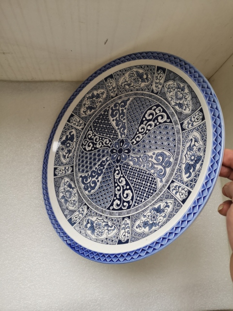 古玩陶瓷青花印花卉紋大盤拍賣,當前價格350元
