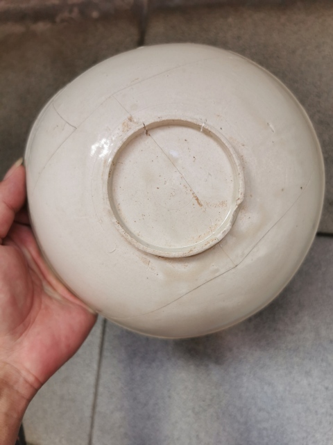 古玩陶瓷宋代定窯白釉碗標(biāo)本拍賣,當(dāng)前價格800元
