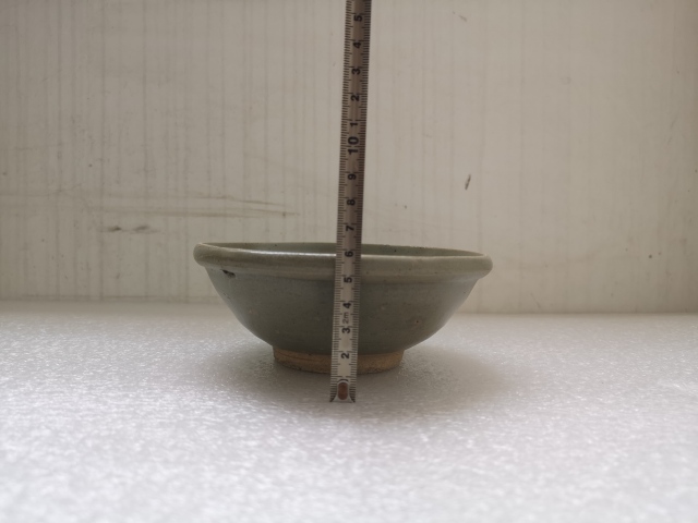 古玩陶瓷龍泉青瓷唇口碗拍賣,當前價格550元