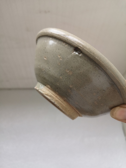 古玩陶瓷龍泉青瓷唇口碗拍賣,當前價格550元