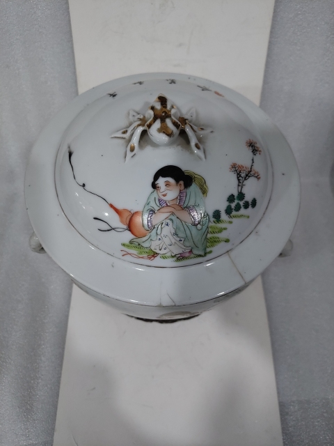 古玩陶瓷粉彩和合二仙詩(shī)文四系粥罐拍賣(mài)，當(dāng)前價(jià)格2280元