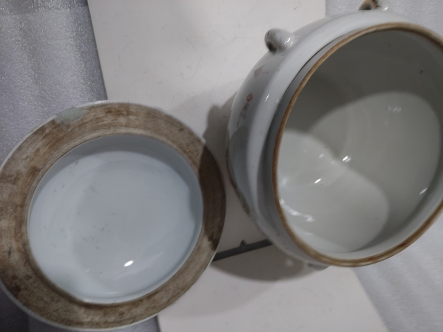古玩陶瓷粉彩和合二仙詩(shī)文四系粥罐拍賣(mài)，當(dāng)前價(jià)格2280元