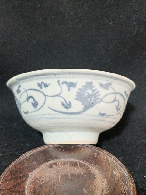 古玩陶瓷明早期.青花纏枝花卉紋碗拍賣,當前價格1580元