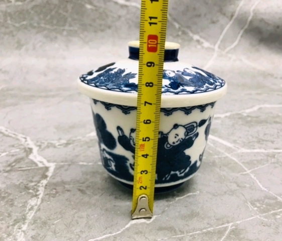 古玩陶瓷六十至八十年代嬰戲紋青花蓋罐拍賣，當(dāng)前價(jià)格168元