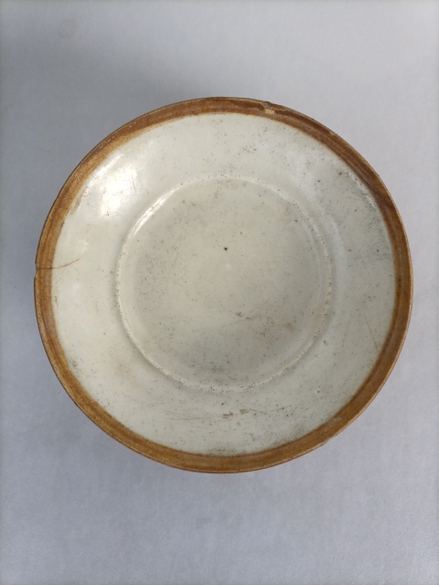 古玩陶瓷影青釉芒口碗拍賣,當前價格260元